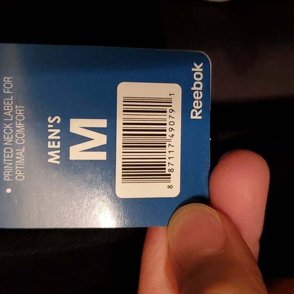 Medium Reebok gray pullover - Picture 4 of 4